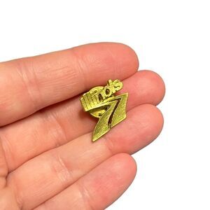 Vintage Illinois Gold Tone Metal Lapel Pin Classic Style Collectible Pinback‎